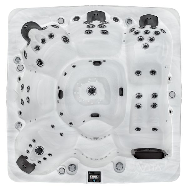 Vivre: Large Family 6 Person Hot Tub